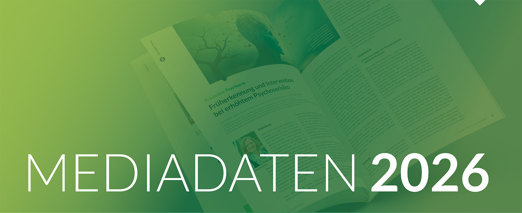 Aufgeschlagenes Ärzteblatt unter grünem Verlauf mit Schriftzug Mediadaten 2025