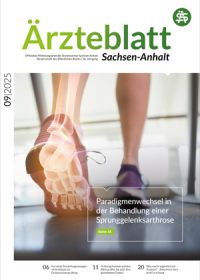 Titelblatt Ärzteblatt Sachsen-Anhalt 09/2025 mit Fachbeitrag zum Paradigmenwechsel in der Behandlung der Sprunggelenksarthrose.